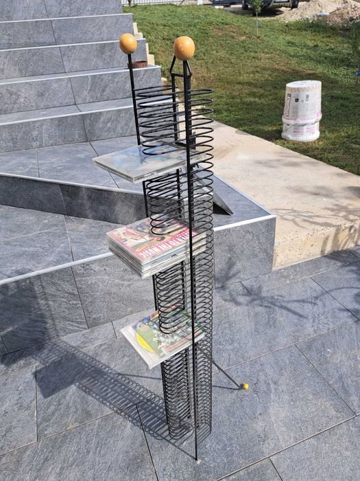 suport metalic de perete sau podea, pentru 60bucati CD uri