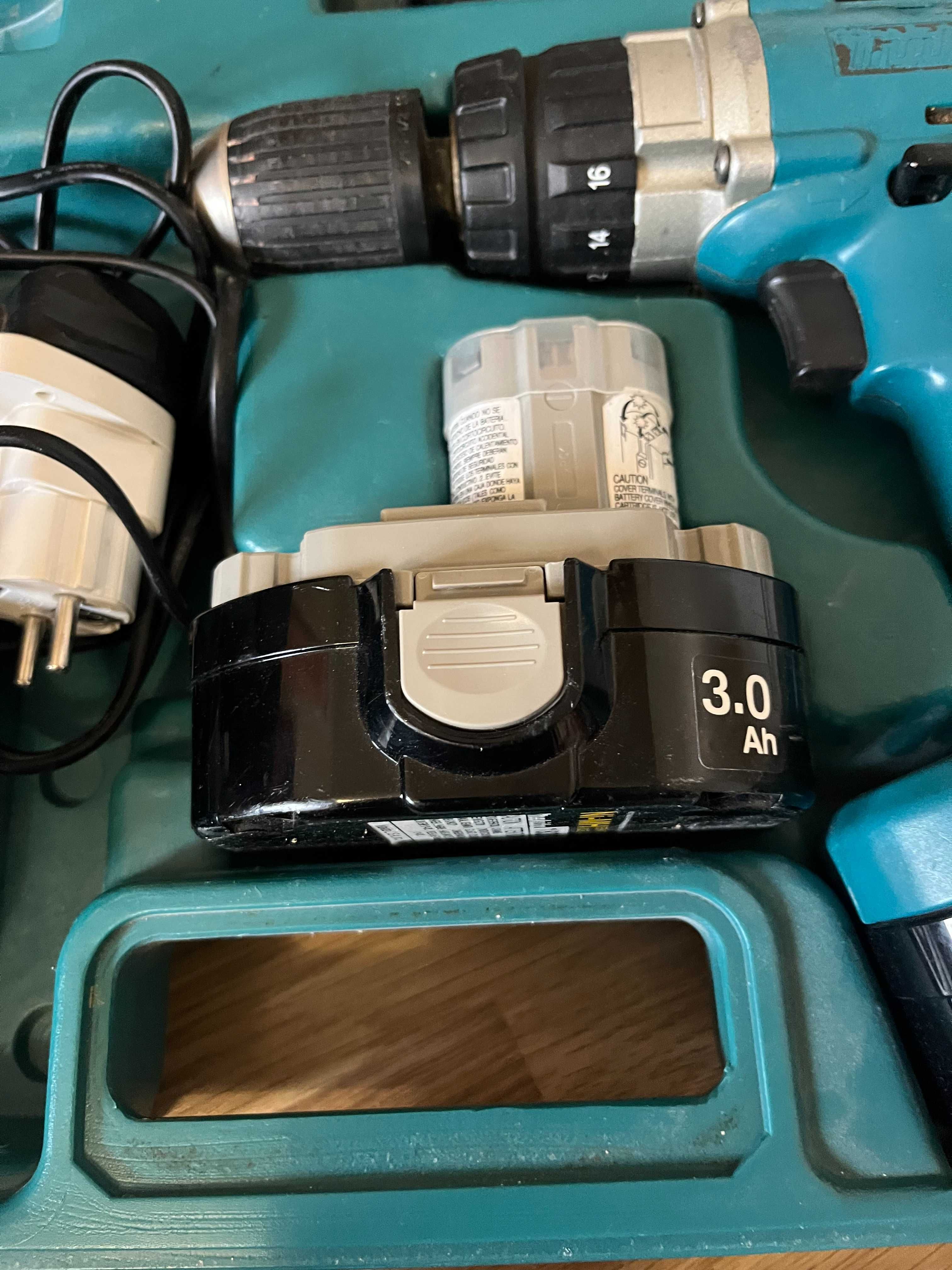 Винтоверт с куфар Makita 8443D