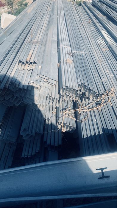 П образные оцинкованные профили и углы(угольники)