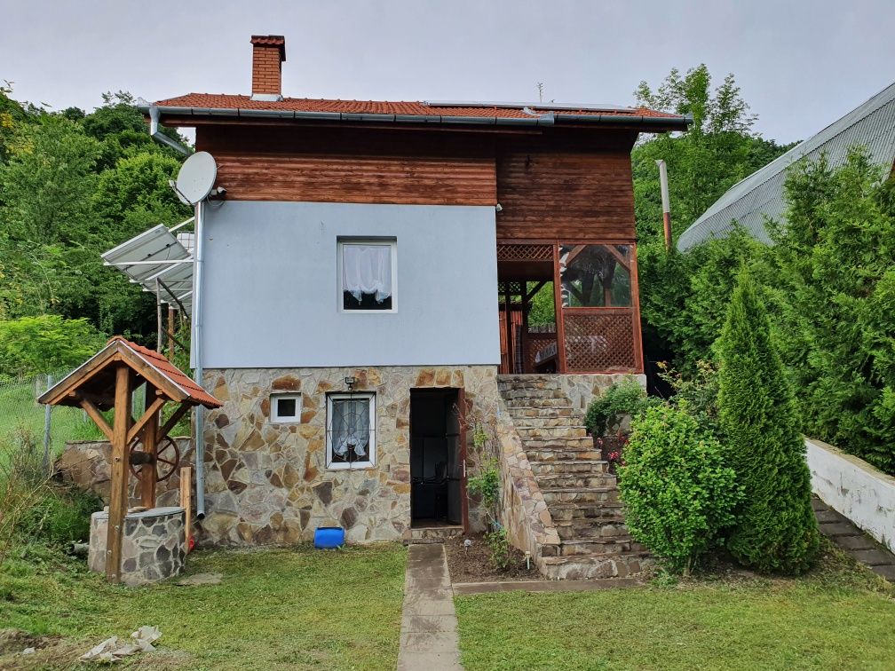 De vanzare casa de locuit in Praid catre Bucin.