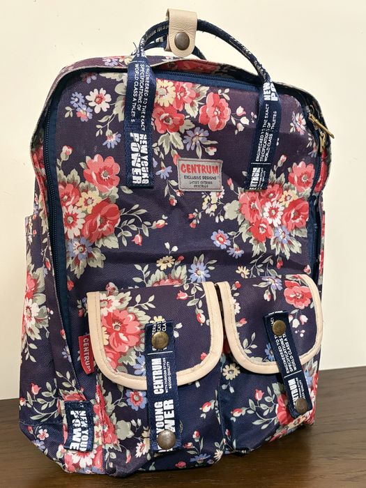 Раница за училище Centrum и чанта през рамо Gabol