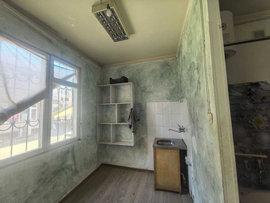 Продается нежилое магазин 4 хона 75м2 Учтепа 12 квартал