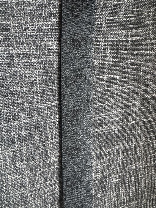 Черен колан Гес