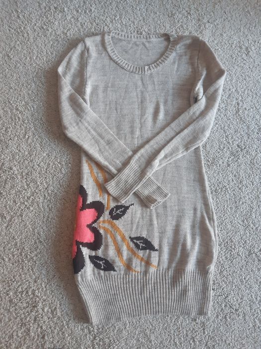 Нова рокля - пуловер машинно плетиво
