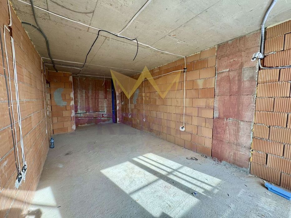 Продава се Двустаен апартамент в Варна, Владислав Варненчик - 62 кв.м за 1402 €/кв.м - Снимка #1