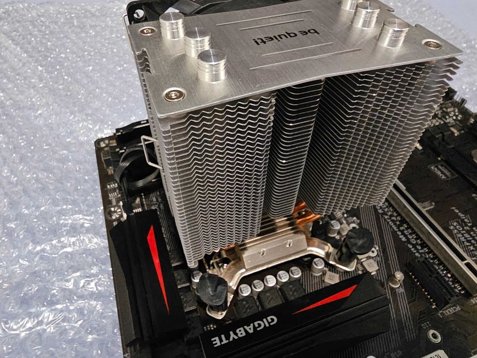 Intel I7 7700K + Gigabyte GA-Z270-GamingK3