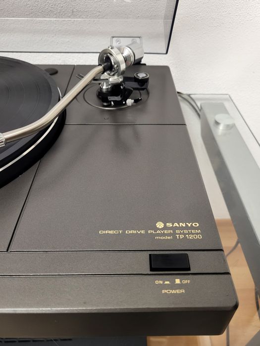 Pick-up SANYO TP 1200 Direct Drive