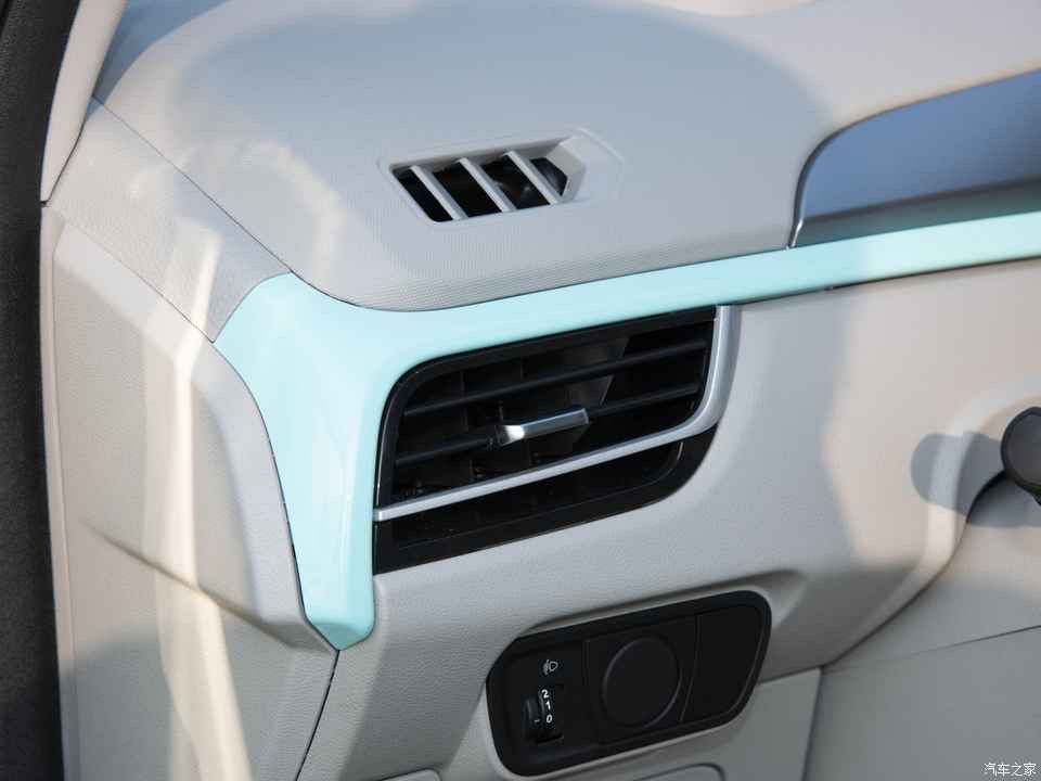 Spark EV (JMC EV3) 2024