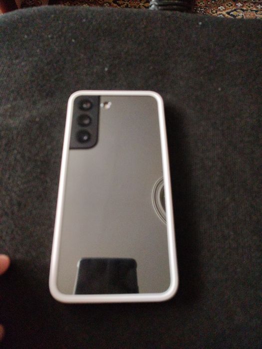 Vand/schimb iphone s22 in buzau