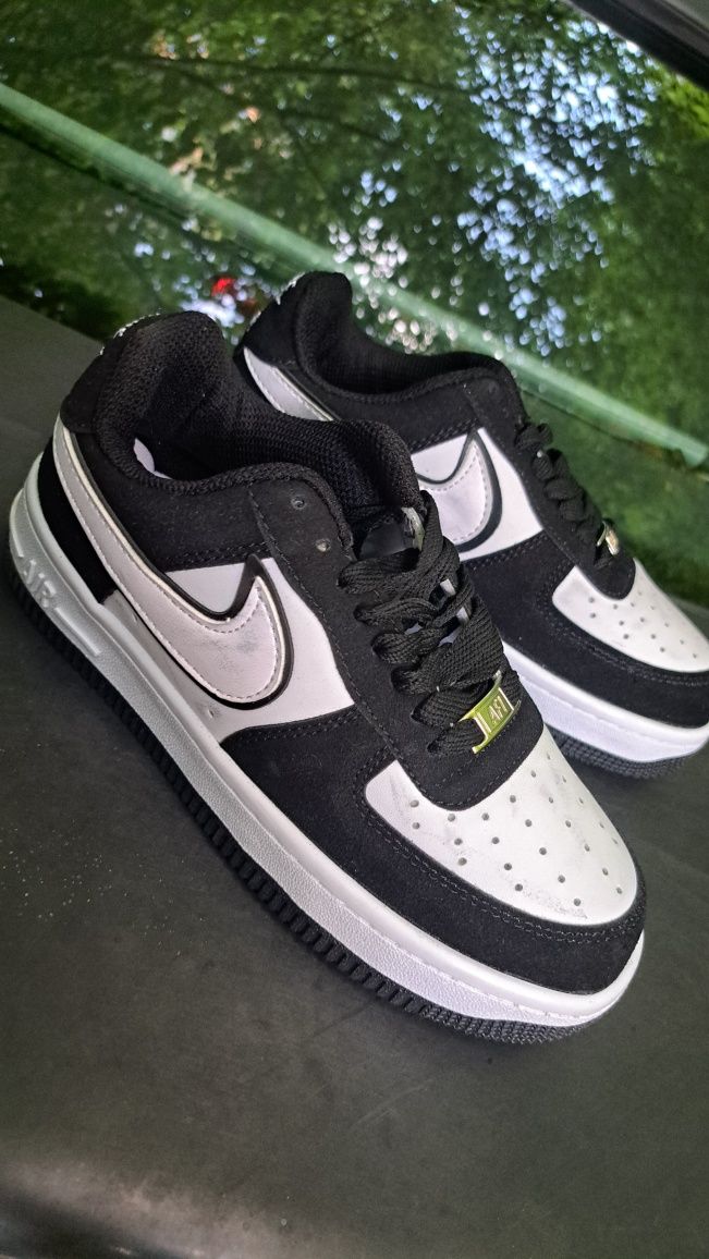 Обувки Nike Air Force 1