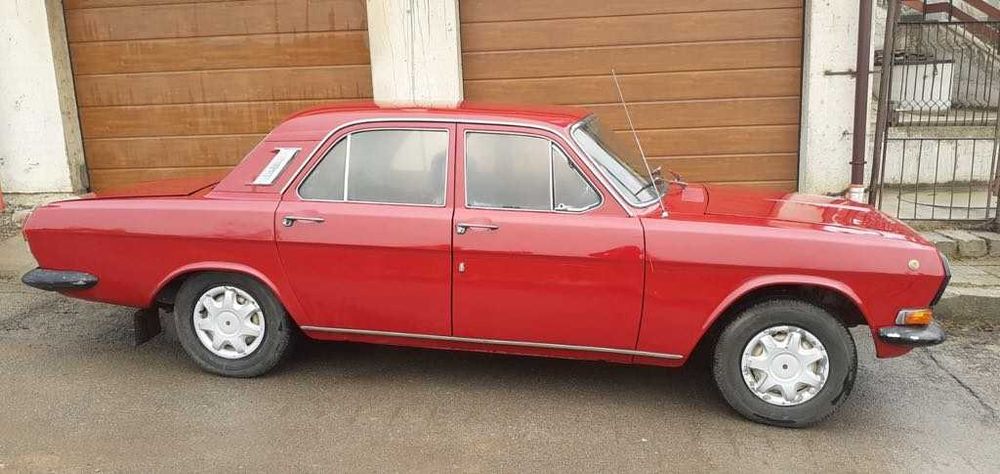 Продавам Волга ГАЗ 2410