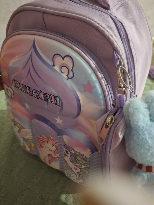 Продам сумку портфель в школу