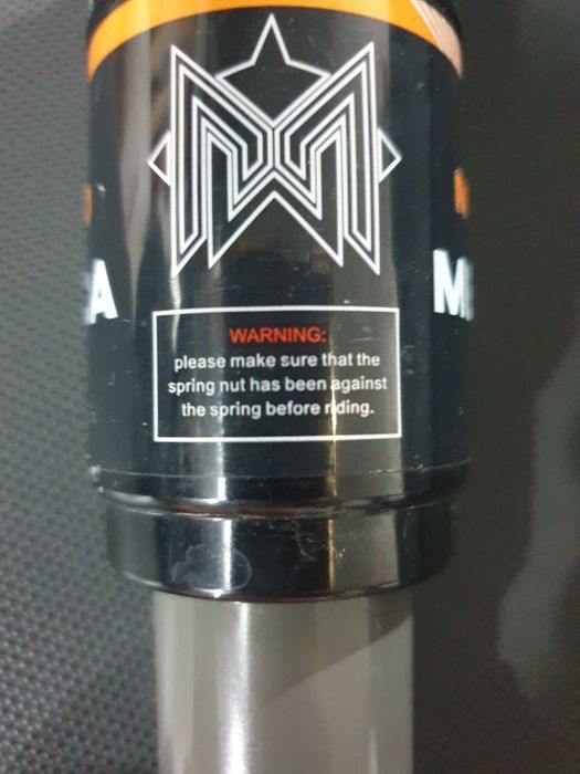 Амортисьор  Meroca mt-100 с маслена пружина за велосипед.