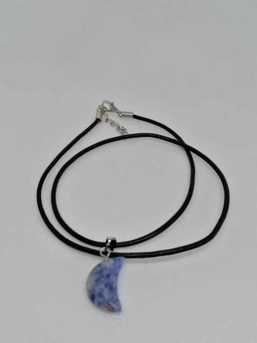 Colier piele TRAVELLER’S BIJOUX - pandantiv cu piatra semipretioasa