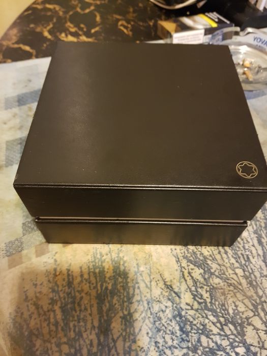 MONT BLANC кутия часовник