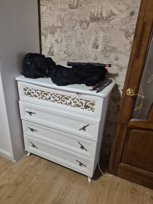 Мебель в спальную комнату.