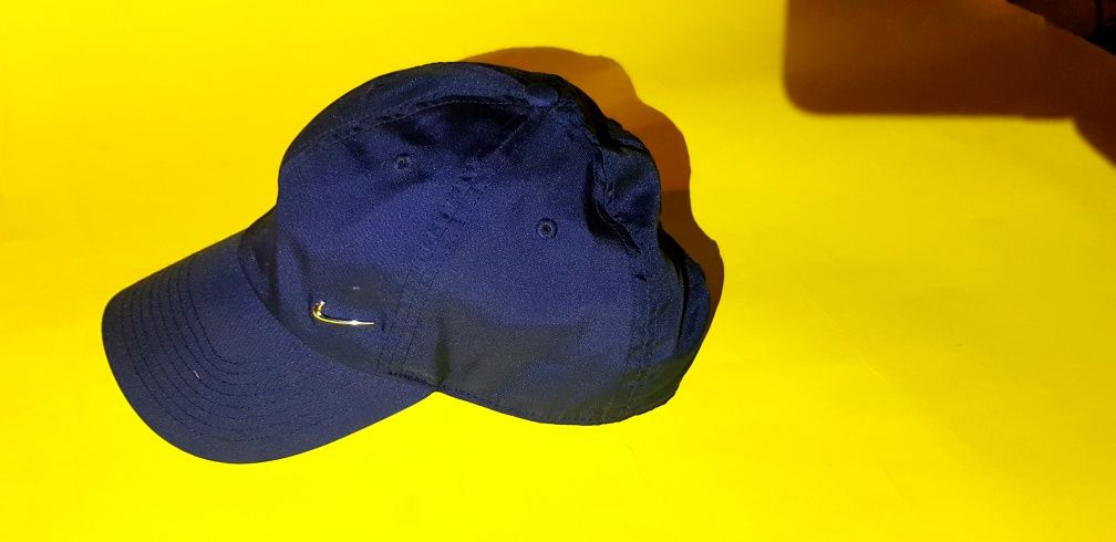 Шапки  NIKE Dri fit