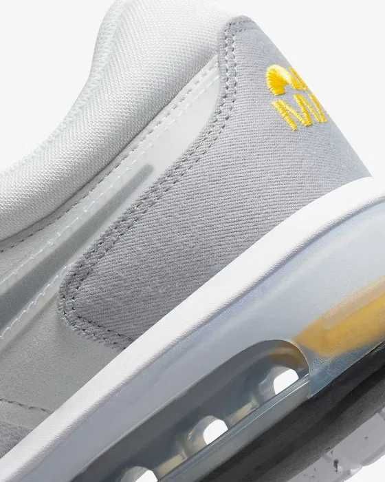 Nike - Air Max Motif номер 45.5 мъжки Оригинал Код 8563