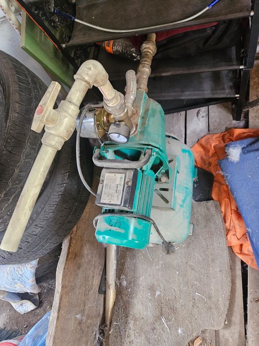 Продам насос вакуумный водиной носос