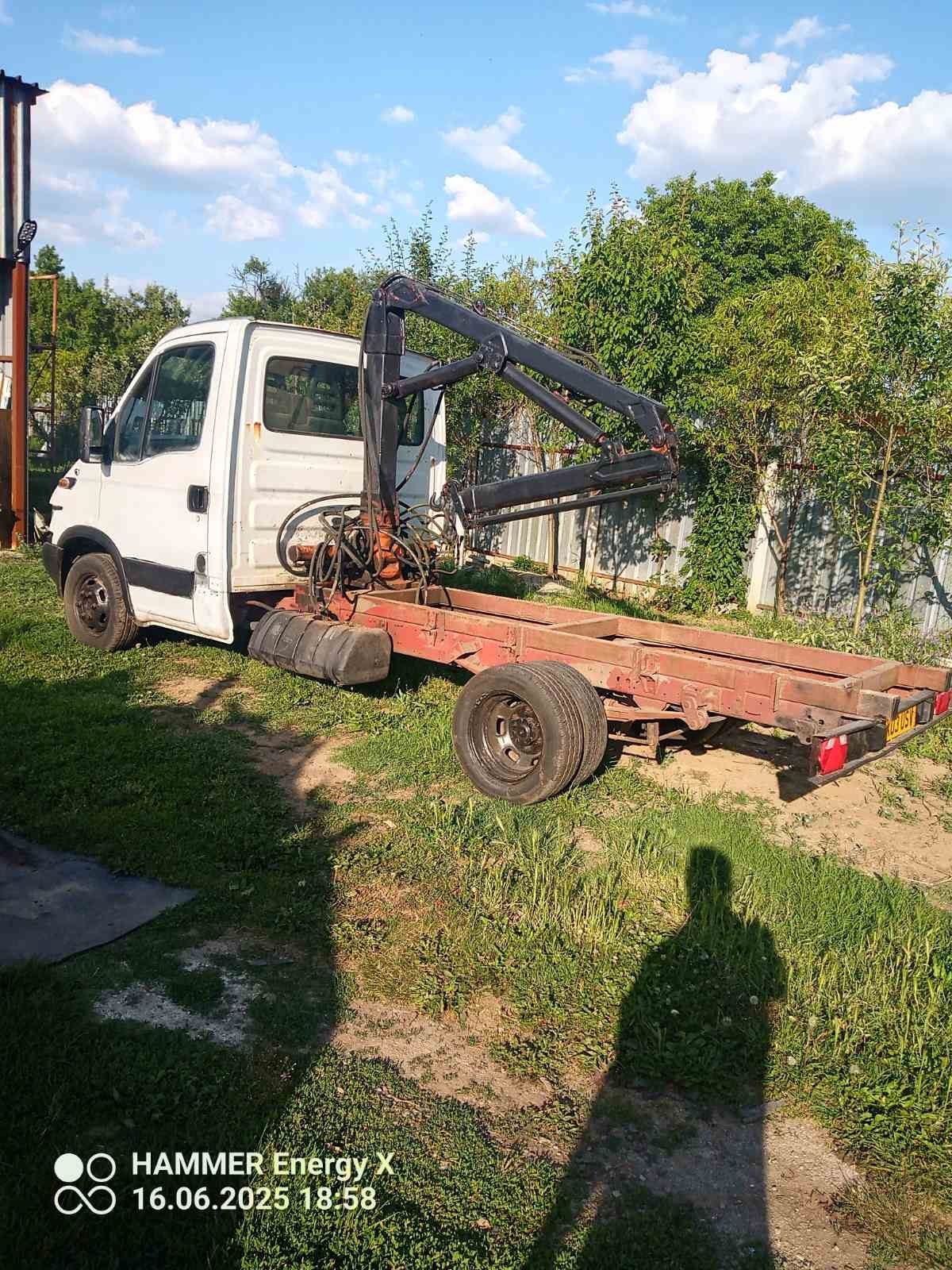 Кранче за микробус