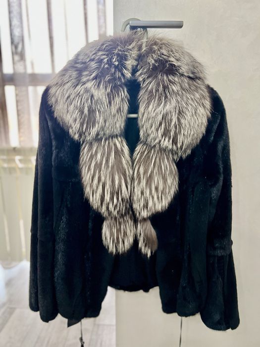 Продам шубу норковую
