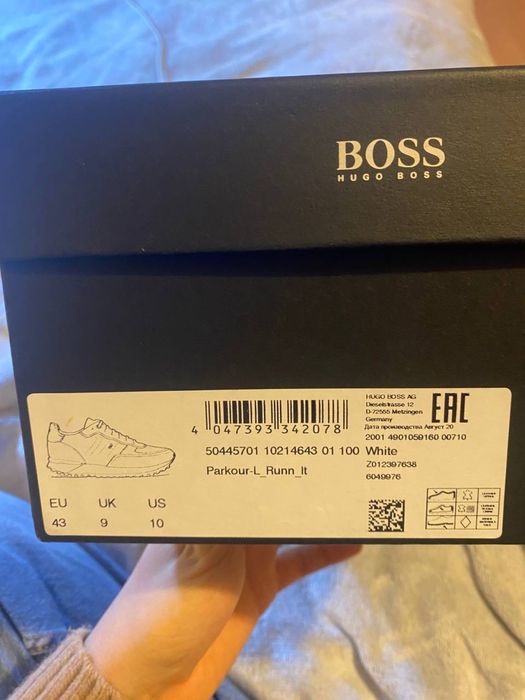 Обувки Hugo Boss white