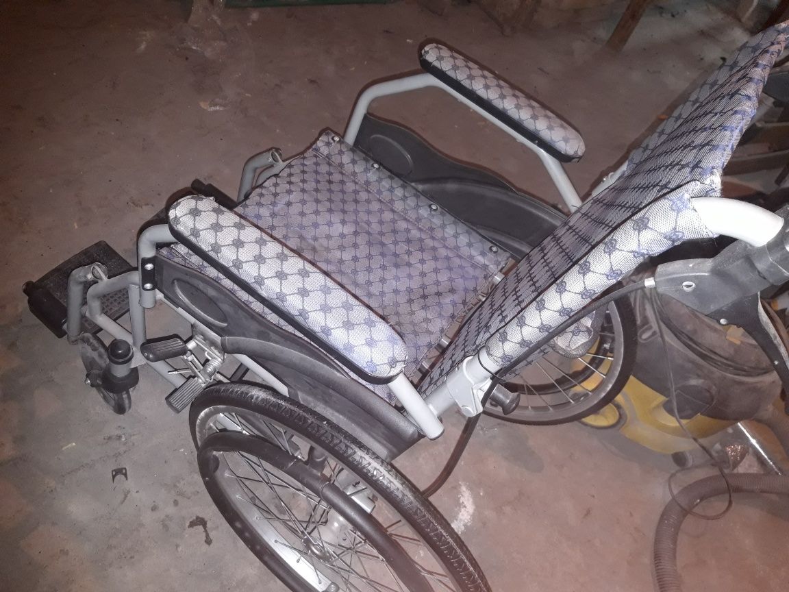 продам инвалидный коляска