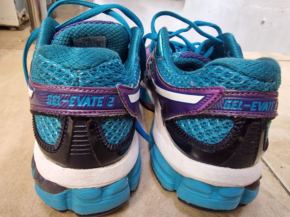 дамски маратонки Asics Gel Evate  2 39 номер