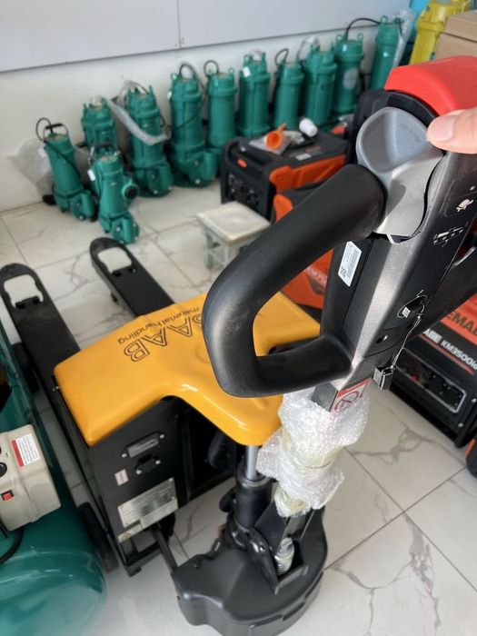 Электрический транспалет 2 тонн SAAB HK20 погрузчик подёмник мини кара