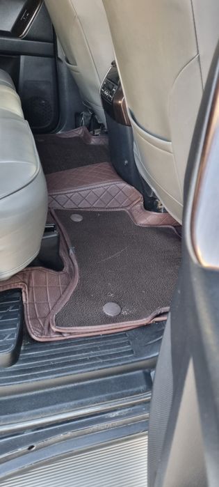 ПРАДО 150 в отличном состоянии СРОЧНО.