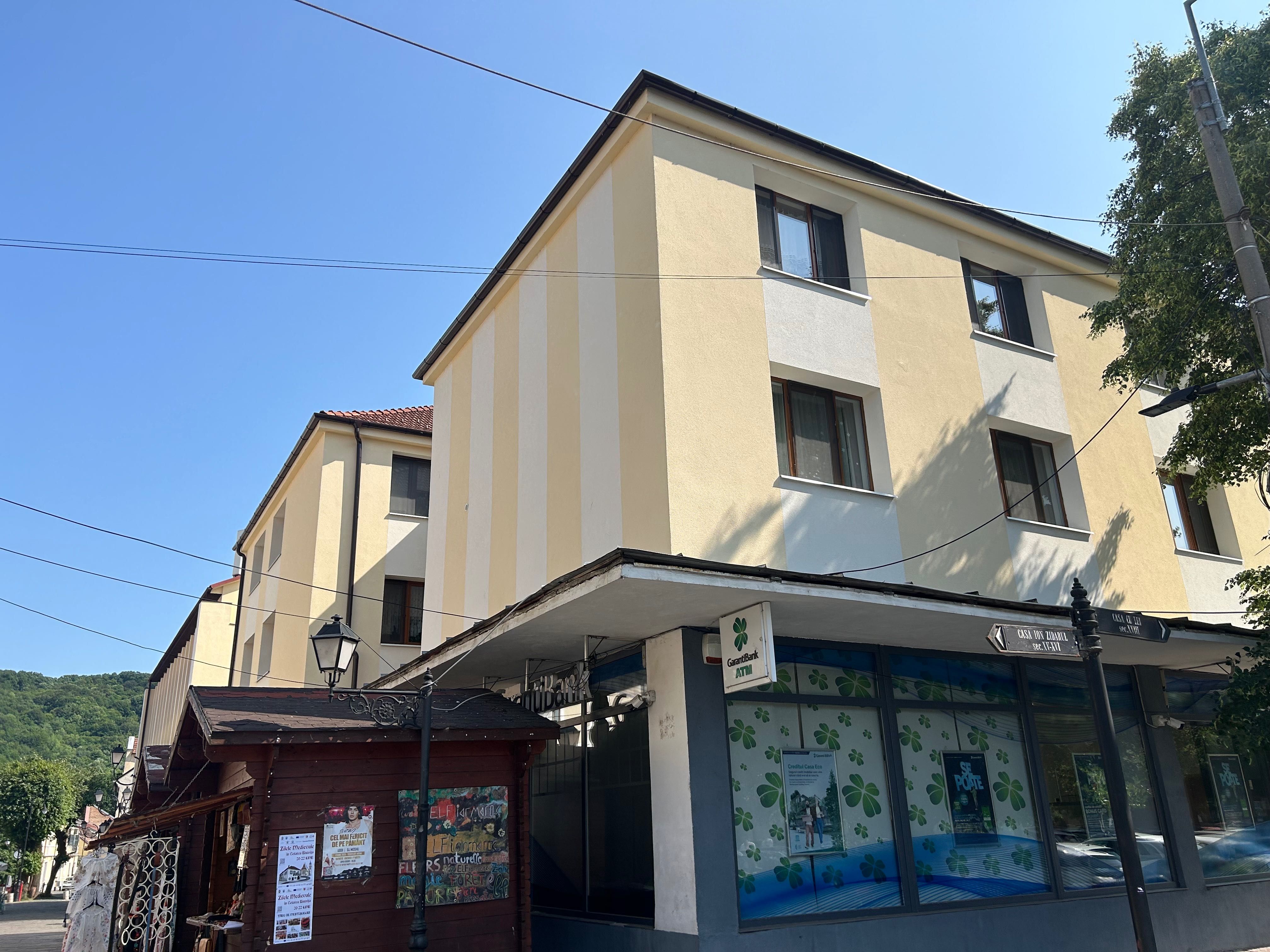 Inchiriez Apartament 2 camere ultracentral