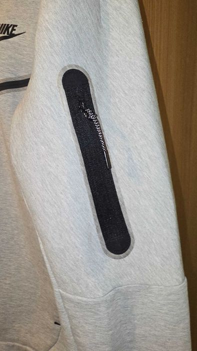 Tech Fleece горнище/сиво