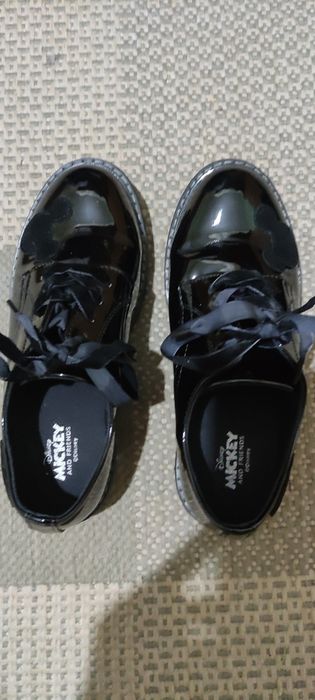 Готини обувки  тип лоуфъри