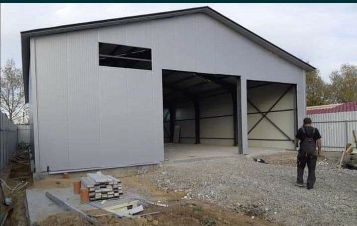 Vand hala pe structura metalica destinata pentru servicie auto,stație