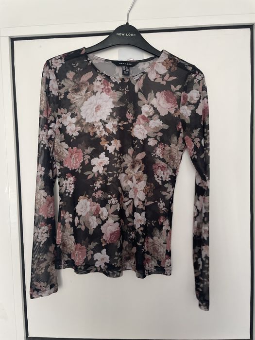 Bluza cu flori transparenta