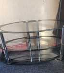Masă de cafea din sticlă, elegantă, modernă, ideală pentru living!