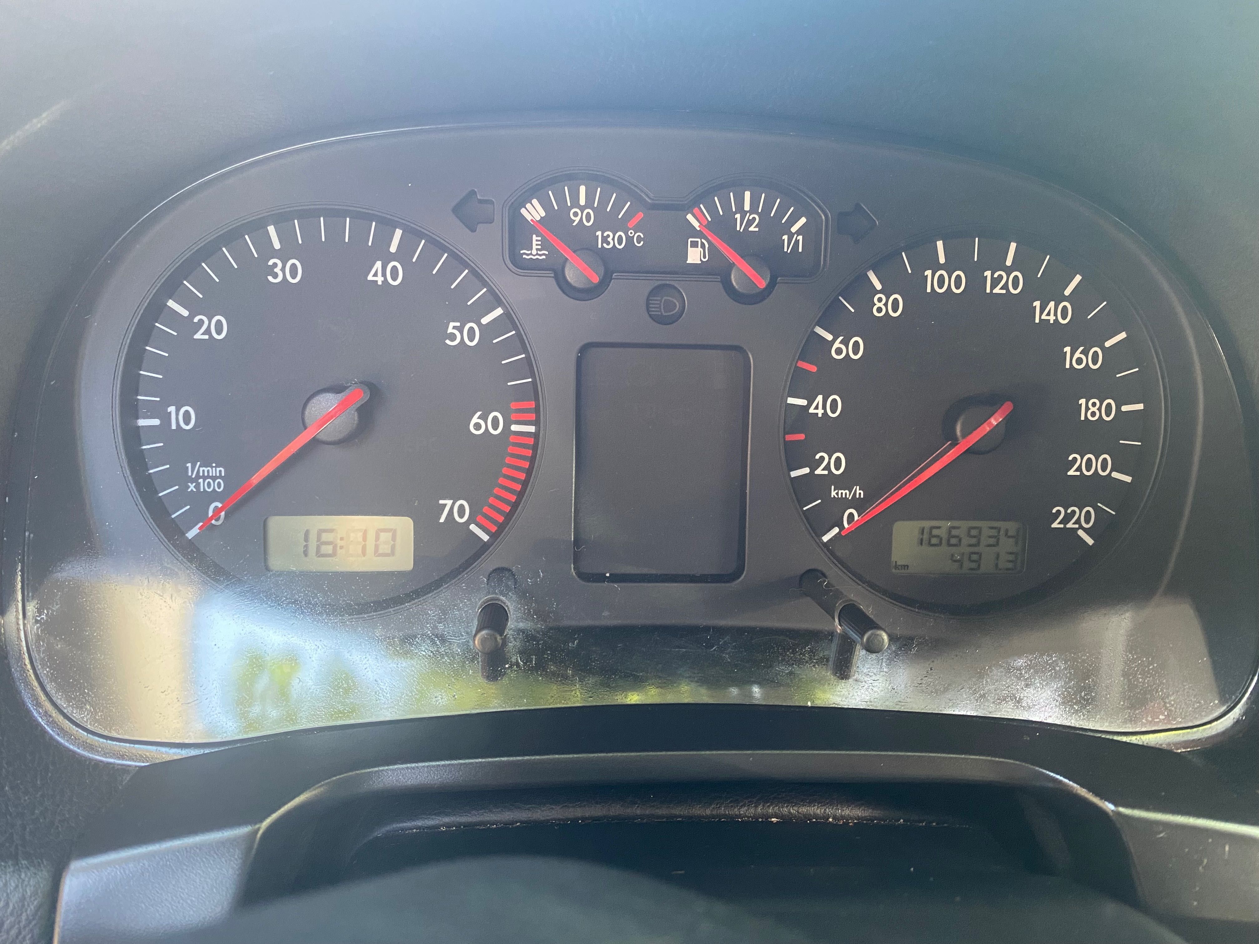 Volkswagen Golf 4 benzină