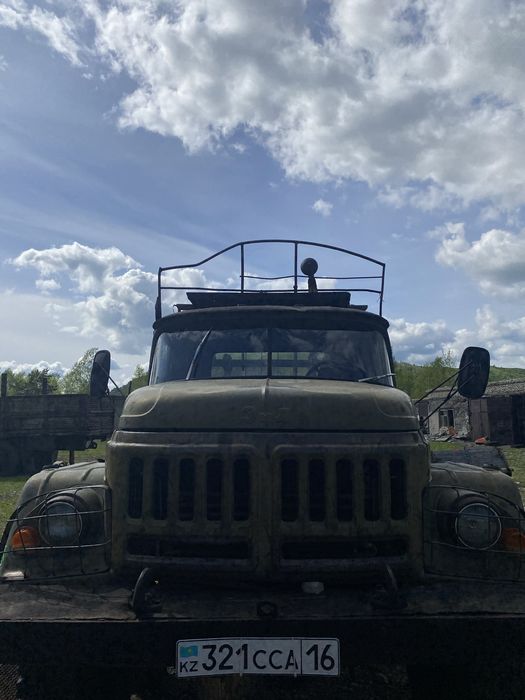 ЗИЛ 131- лесовоз оборудованный с завода