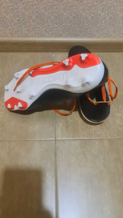 Бутонки Adidas Predator