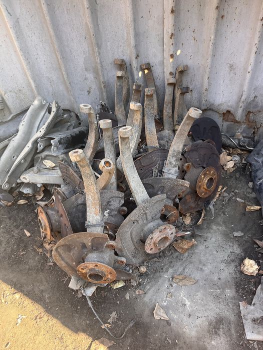 Шенкел Мерцедес ML-W164 , GL-Х164 , R251