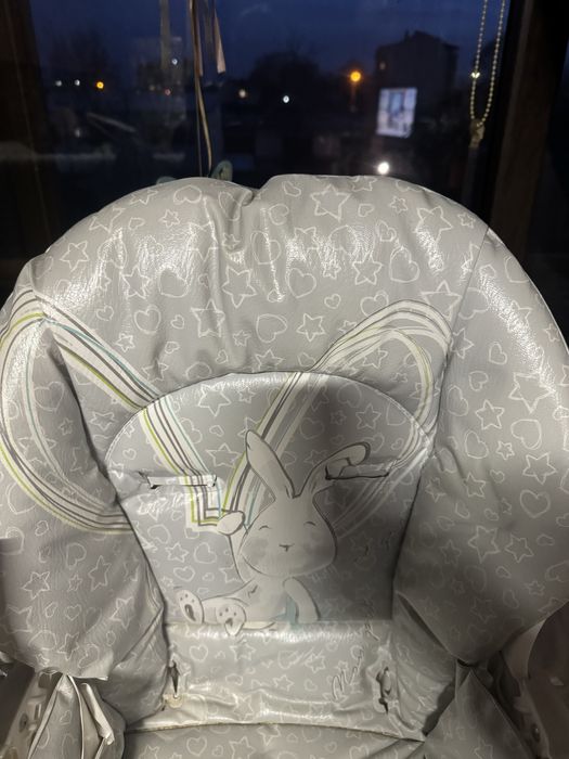 Стол за хранене