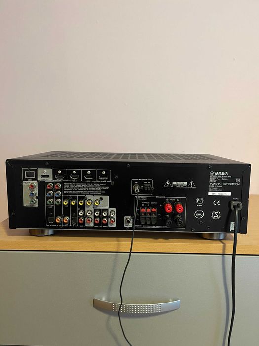 Ресивър Yamaha RX-V371