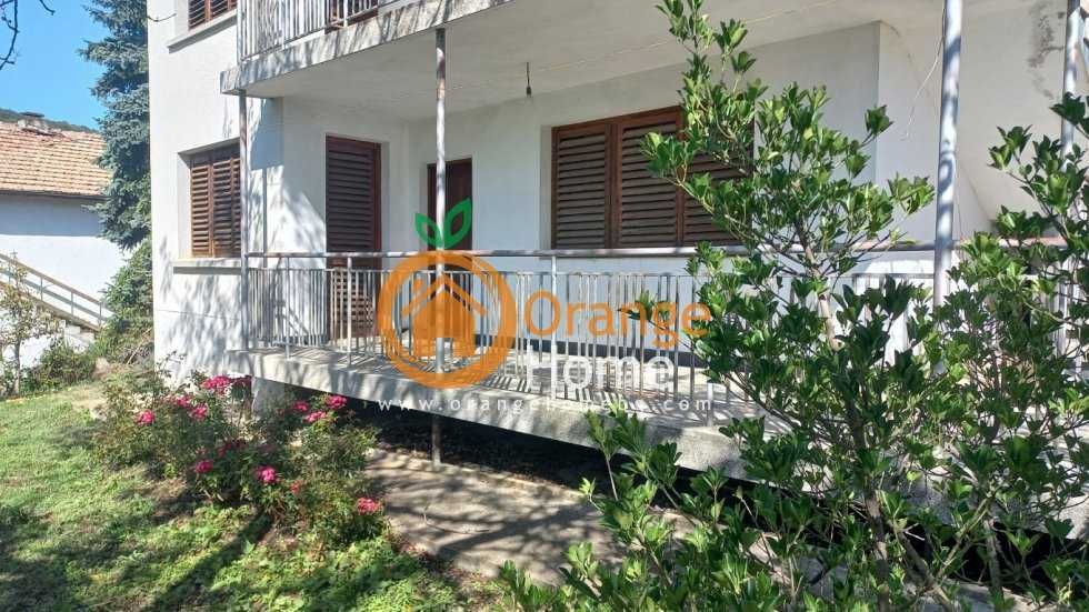 Продава се Къща в Балчик - 230 кв.м за 900 €/кв.м - Снимка #2