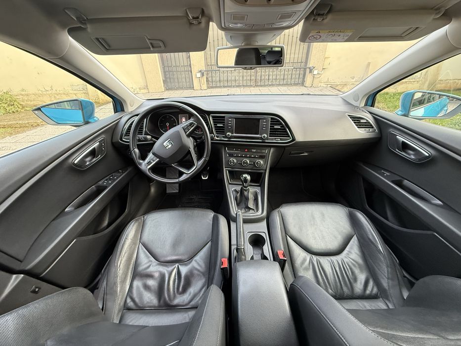 Vand Seat Leon 1,6 tdi 110CP 6+1 viteze , matrix , piele , navi, 2015
