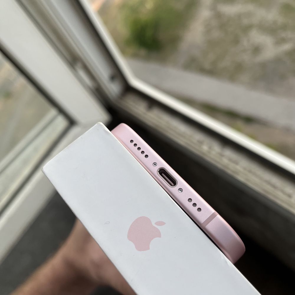 IPhone 15 128 Новый, не использованный