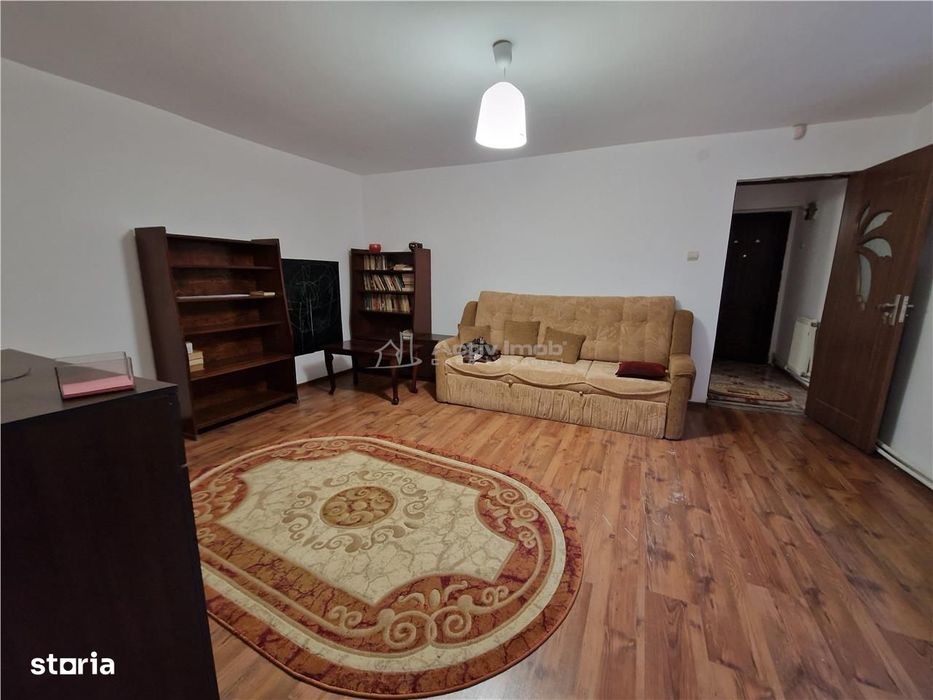 Casa pe sol,pretabila - cabinet, gradinita, locuinta -  Liceul Fratii