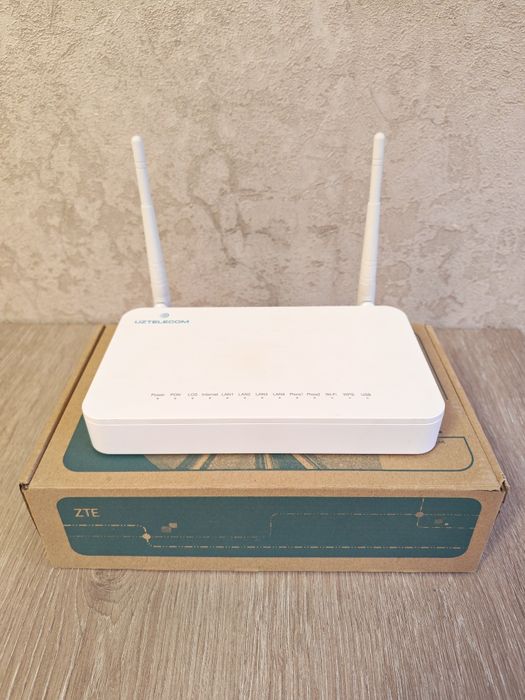 Wi-Fi роутер GPON ZTE ZXHN F660.