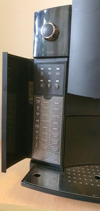 Vând espresor Jura Impressa C5