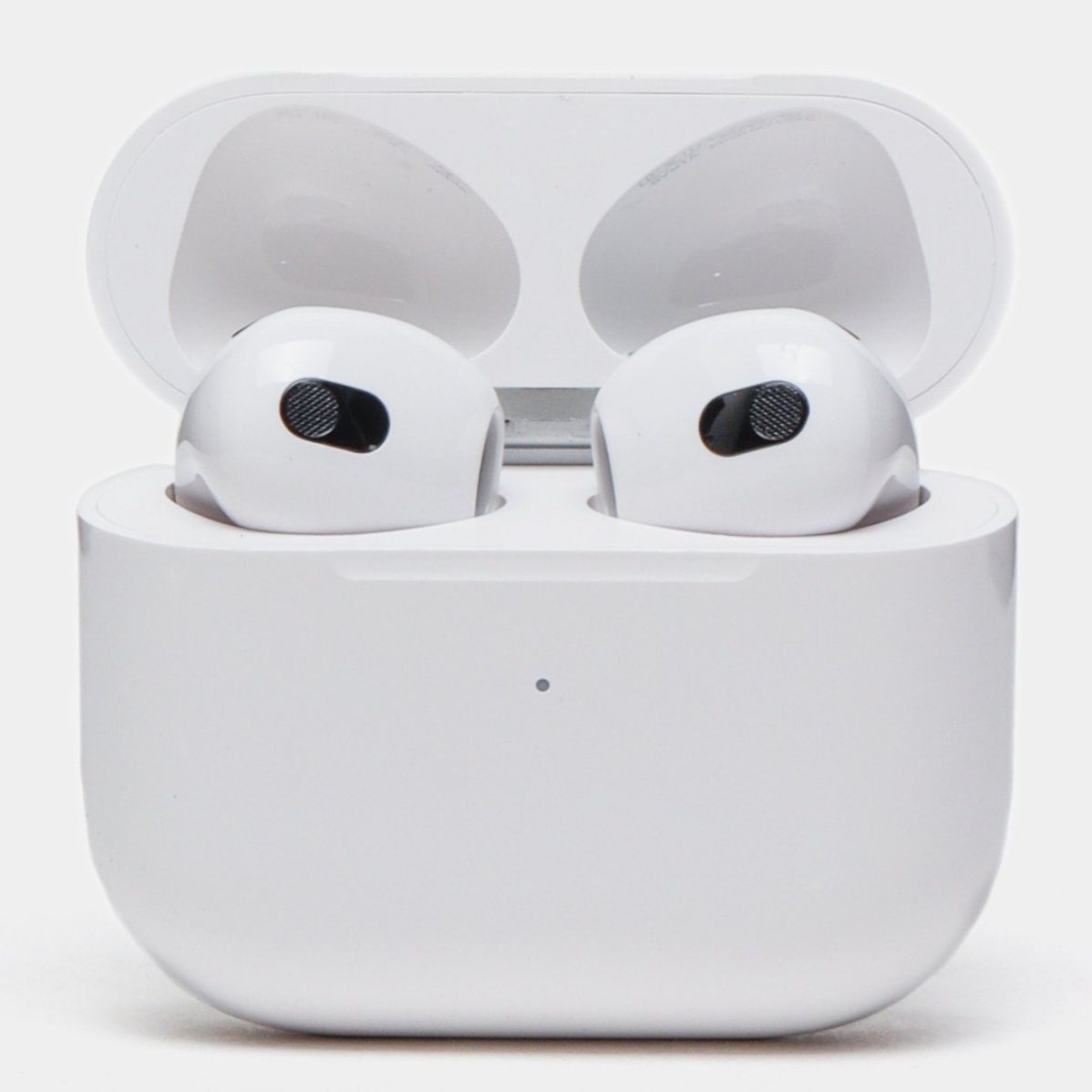 AirPods Pro3 orginal. Zaryadi 10 kunga yetadi, srochni sotiladi!