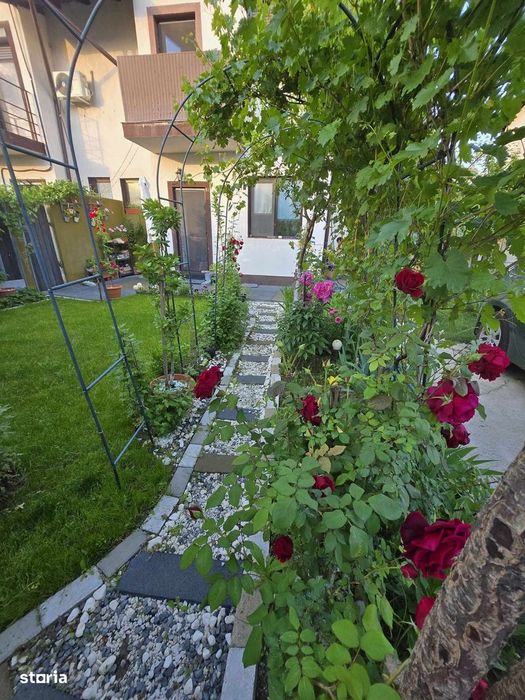 Căsuța cu personalitate din Irish Villa - Duplexul care spune Acasă